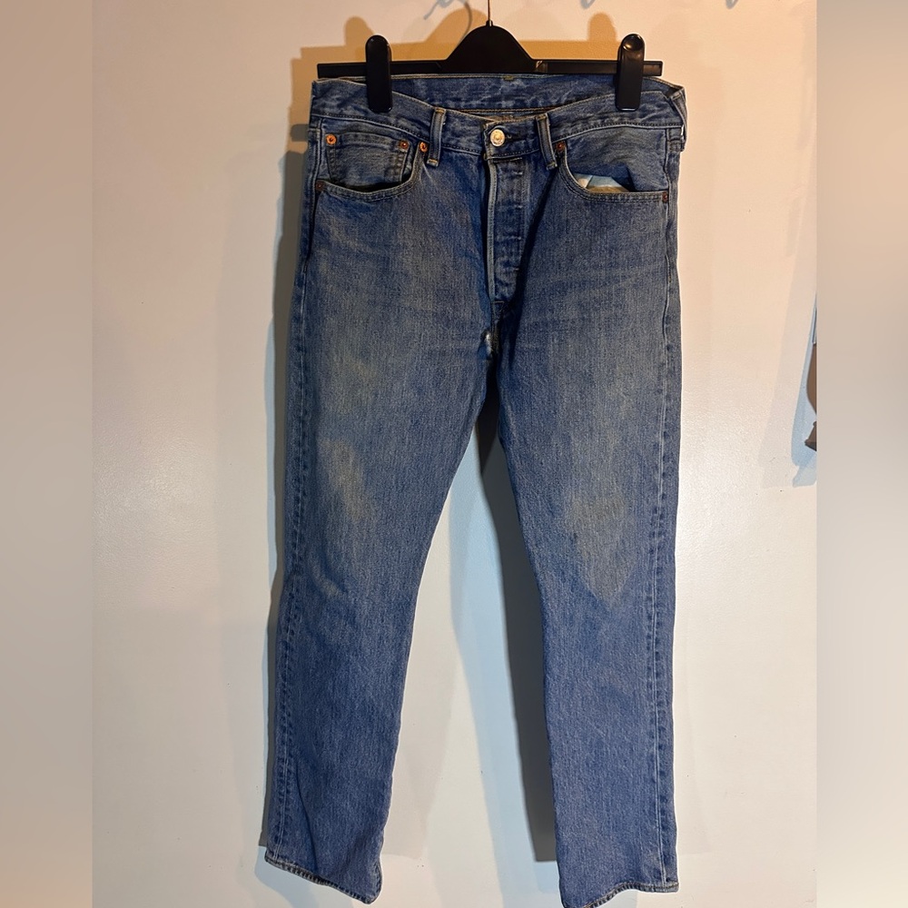 Levi's Men’s Relaxed Jeans - Medium Blue Denim